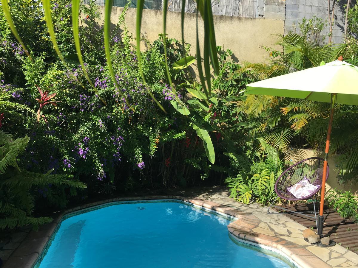 Le Chalet Dazae La Riviere Saint-Louis Exterior foto